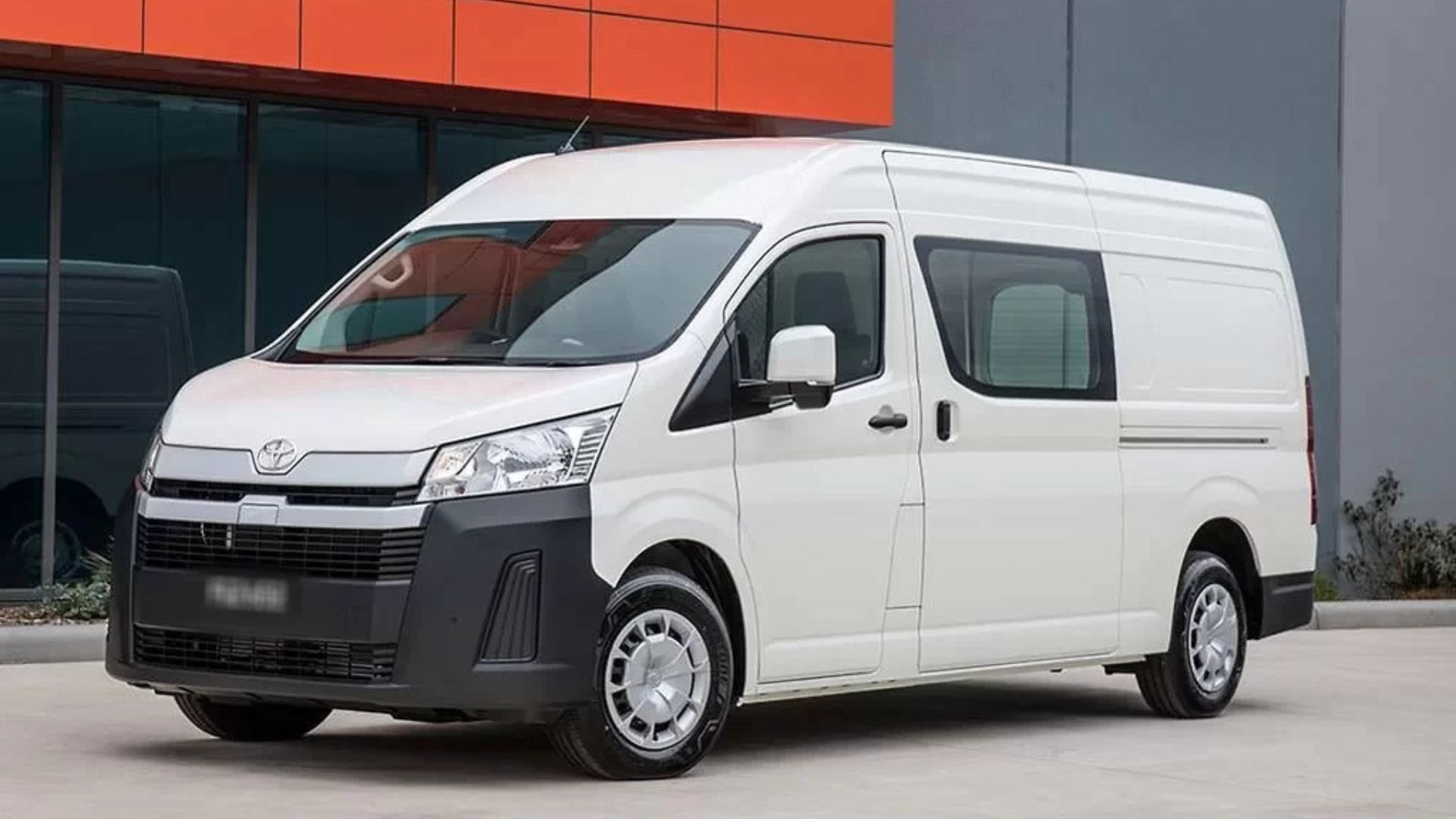 Toyota Hiace (SLWB) 2 Tonne